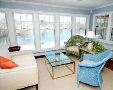 Tips for Making a Small Room Feel Larger 讓小房間感覺更寬敞